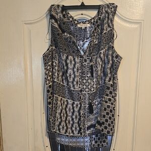 Rose & Olive Black and White Floral Blouse